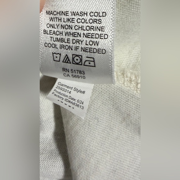 Maurice’s Cozy Winter Wonderland Embroidered Tee - “I’d Rather Stay In” - Medium - Picture 10 of 10